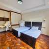 4 Bed Apartment with En Suite in Riverside thumb 17