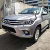 Toyota Hilux Double cabin Silver 2018 thumb 4