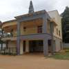 5 Bed Villa with En Suite in Lavington thumb 0