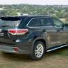 Toyota kluger newshape thumb 9