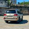 Toyota land Cruiser ZX V8 Gold 2019 thumb 14