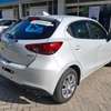 Mazda 2 2020 pearl thumb 3