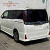 White Minivan with Modern Grille & Roomy Interior  2019 thumb 9