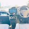 Toyota  voxy hybrid thumb 3