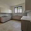 5 Bed House with En Suite in Nyari thumb 14