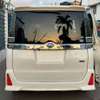 Toyota Voxy Hybrid white 2019 thumb 6