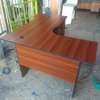 Modern L-shape office desk thumb 9