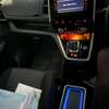 Nissan Serena epower white 2019 thumb 3