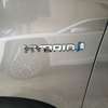 Toyota Esquire hybrid gold 2019 thumb 2