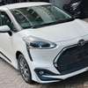 toyota sienda g grade non hybrid thumb 1