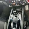 Toyota vezel white thumb 8