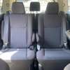 Toyota Noah Gold 2018 new Shape thumb 2