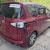 Toyota Sienta redwine thumb 6