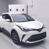 2020 TOYOTA C-HR HYBRID G thumb 0