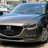 Mazda Axela thumb 4