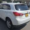 Mitsubishi rvr thumb 2