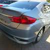 Honda Grace nom hybrid thumb 7