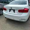 BMW 320i thumb 3