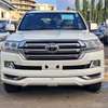 Toyota land Cruiser ZX V8 white 2018 thumb 0