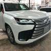 Lexus lx600 VvIp thumb 0