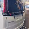 Toyota Esquire sunroof 2018 white thumb 11