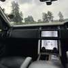 2019 range Rover Vogue se thumb 1