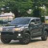 Toyota hilux double cub thumb 9
