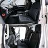 TOYOTA HILUX DOUBLE CAB 2019MODEL thumb 2