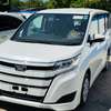 Toyota Noah 2018 thumb 2