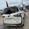 Toyota sienta modelista thumb 6