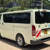 TOYOTA HIACE 7L thumb 3