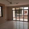 3 Bed Townhouse with En Suite at Kanamai Area thumb 6