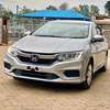 Make Honda Grace 2019 model silver color. thumb 6