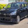 Toyota Compact Hatchback Black Fuel Efficient thumb 7