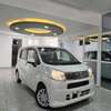 Daihatsu move thumb 6