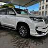 Toyota Land Cruiser Prado TZG thumb 8