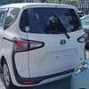 Toyota Sienta white hybrid 2019 thumb 7