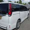 TOYOTA NOAH 2016MODEL 8 SEATER thumb 3
