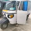 Piaggio Cargo tuktuk thumb 0