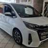 Toyota Noah WXB 2018 4wd optional thumb 0