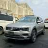 volkswagen tiguan sunroof thumb 3