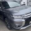 MITSUBISH OUTLANDER 2017MODEL thumb 1