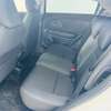 Toyota vezel white thumb 4