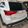 Mitsubishi outlander thumb 2