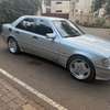 Mercedes C200 thumb 1