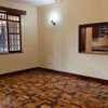 5 Bed House with En Suite at Nyari Central thumb 11