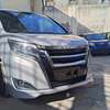 Toyota Esquire Silver 2019 2WD thumb 10