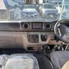 Nissan NV350 2019 Manual Diesel engine thumb 5