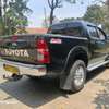 TOYOTA HILUX DOUBLE CAB MANUAL 2011 MODEL thumb 5
