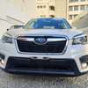 Subaru Forester sk9 2018 white thumb 0